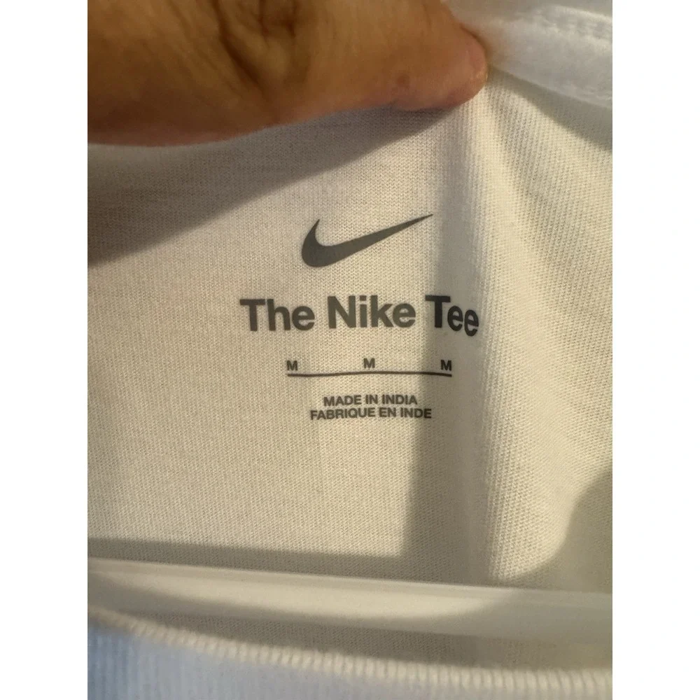 Nike LeBron Men's Long-Sleeve‎ T-Shirt, Sz: medium